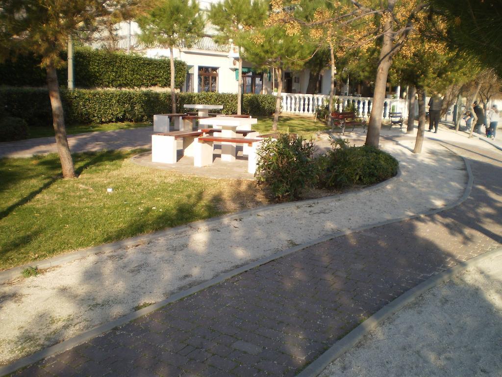 Apartments Kanajet Kaštela Buitenkant foto